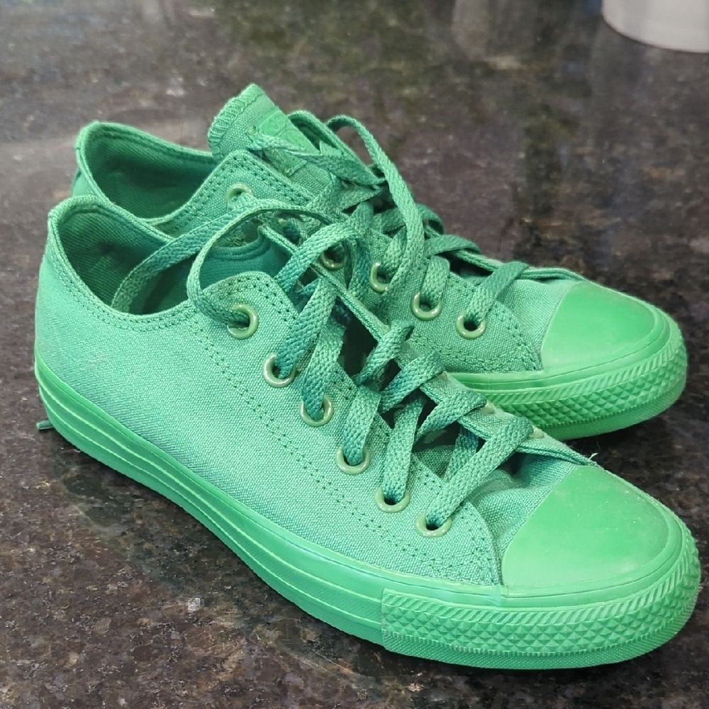 Bright Green Canvas CONVERSE Sneakers